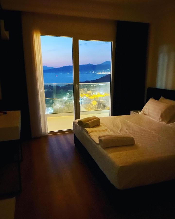 Sea & Lake View Villa Ksamil Esterno foto